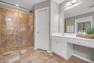 8118 Stoneyway Dr, Houston, TX 77040 - Photo 5