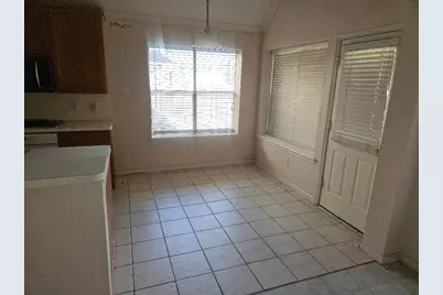 10319 Sable Trail Lane, Houston, TX 77064 - Photo 9
