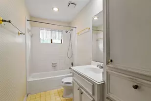 18319 Oak Hampton Dr, Houston, TX 77084 - Photo 17