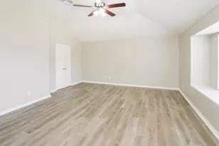 32034 Ashton Ln, Pinehurst, TX 77362 - Photo 11