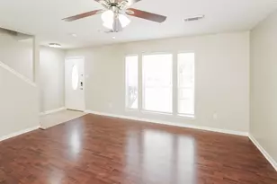 32034 Ashton Ln, Pinehurst, TX 77362 - Photo 5