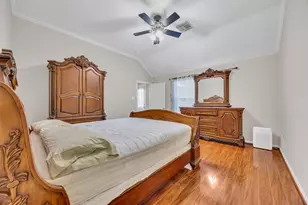 17219 Glenpatti Dr, Houston, TX 77084 - Photo 9