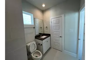 2802 Grand Fountains Dr, Houston, TX 77054 - Photo 29