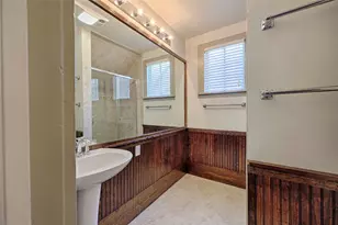 350 N Madison St, La Grange, TX 78945 - Photo 45