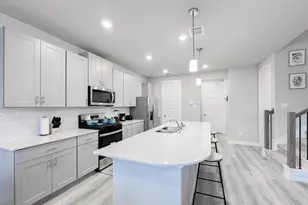 9908 Storehouse Dr, Houston, TX 77080 - Photo 7