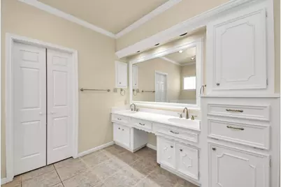 10503 Great Plains Lane, Houston, TX 77064 - Photo 11