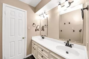 10503 Great Plains Ln, Houston, TX 77064 - Photo 17