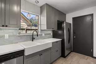 810 Hidden Canyon Rd, Katy, TX 77450 - Photo 13