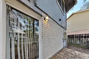 40 Rockfern Rd, The Woodlands, TX 77380 - Photo 17