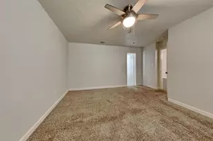 40 Rockfern Rd, The Woodlands, TX 77380 - Photo 9