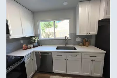 5122 Creek Shadows Drive, Kingwood, TX 77339 - Photo 11