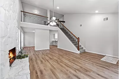 5122 Creek Shadows Drive, Kingwood, TX 77339 - Photo 9