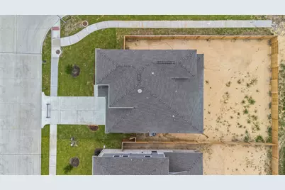 2425 East Heritage Drive, Dayton, TX 77535 - Photo 25