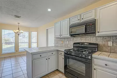 13410 Lynnville Drive, Houston, TX 77065 - Photo 19