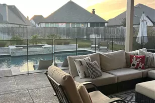 7111 Pondhawk Dr, Katy, TX 77493 - Photo 3