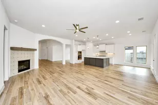 2719 Country Ln, Katy, TX 77493 - Photo 9