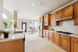 1818 Cross Spring Dr, Sugar Land, TX 77479 - Photo 15