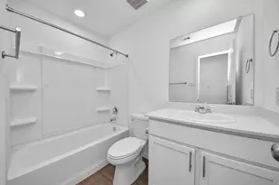 2111 Hyde Acres St, League City, TX 77573 - Photo 9