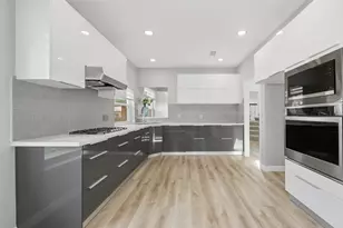 12207 Meadows Crest Dr, Stafford, TX 77477 - Photo 5