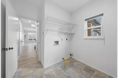 12207 Meadows Crest Drive, Stafford, TX 77477 - Photo 23