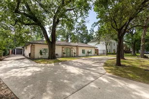 802 N Wilcrest Dr, Houston, TX 77079 - Photo 39