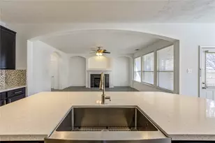 82 W Twinvale Loop, Conroe, TX 77384 - Photo 11