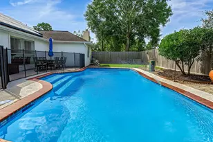 1310 Hidden Canyon Rd, Katy, TX 77450 - Photo 31