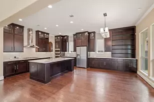 6139 Logan Creek Ln, Sugar Land, TX 77479 - Photo 13