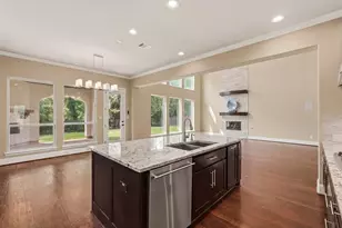 6139 Logan Creek Ln, Sugar Land, TX 77479 - Photo 17