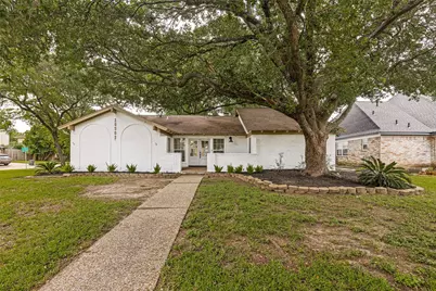 10903 Holly Springs Drive, Houston, TX 77042 - Photo 1