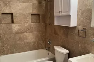 606 Oak Berry Dr, Kemah, TX 77565 - Photo 17