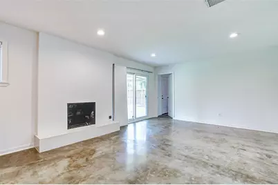 1202 Shadeland Drive, Houston, TX 77043 - Photo 7