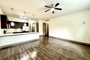 2033 S Gessner Rd, Houston, TX 77063 - Photo 1