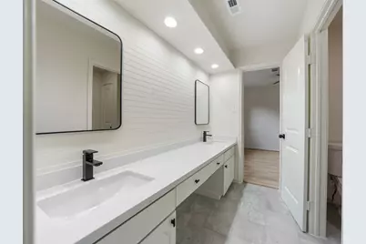 5507 De Milo Drive, Houston, TX 77092 - Photo 23
