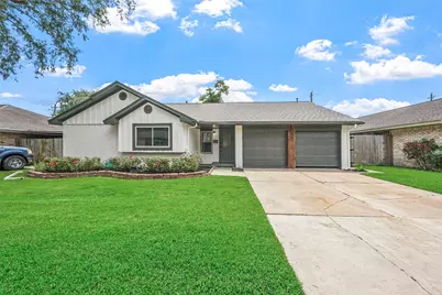 5507 De Milo Drive, Houston, TX 77092 - Photo 1