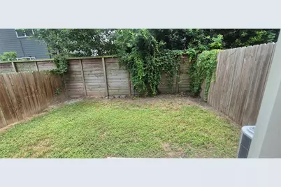 221 Oriole Street #A, Houston, TX 77018 - Photo 11