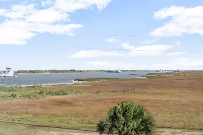 1321 Bay Drive, Crystal Beach, TX 77650 - Photo 45