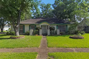 8903 Roos Rd, Houston, TX 77036 - Photo 3