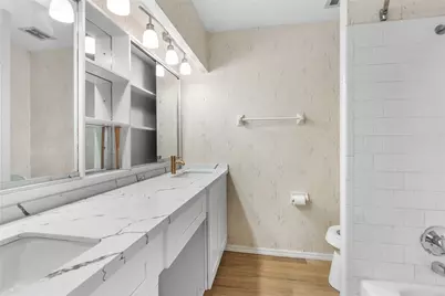 8903 Roos Road, Houston, TX 77036 - Photo 19