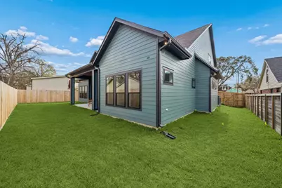 511 Graceland Street, Houston, TX 77009 - Photo 39