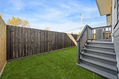 5637 Azores, Houston, TX 77091 - Photo 3