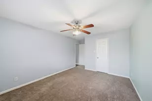 2502 Hollow Hook Rd, Houston, TX 77080 - Photo 27