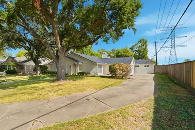 2502 Hollow Hook Road, Houston, TX 77080 - Photo 7