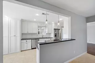 2502 Hollow Hook Rd, Houston, TX 77080 - Photo 13