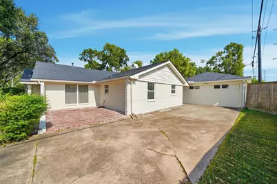 2502 Hollow Hook Road, Houston, TX 77080 - Photo 5