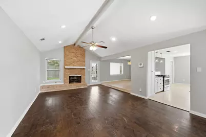 2502 Hollow Hook Road, Houston, TX 77080 - Photo 3