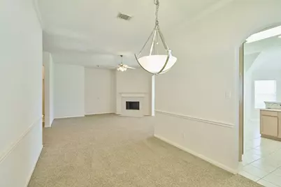12318 Georgetown Park Court, Houston, TX 77058 - Photo 29