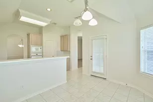 12318 Georgetown Park Ct, Houston, TX 77058 - Photo 15