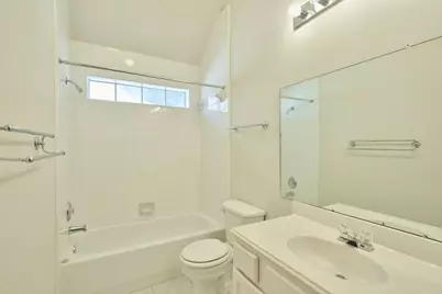 12318 Georgetown Park Court, Houston, TX 77058 - Photo 27