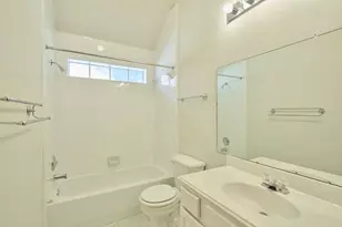 12318 Georgetown Park Ct, Houston, TX 77058 - Photo 27